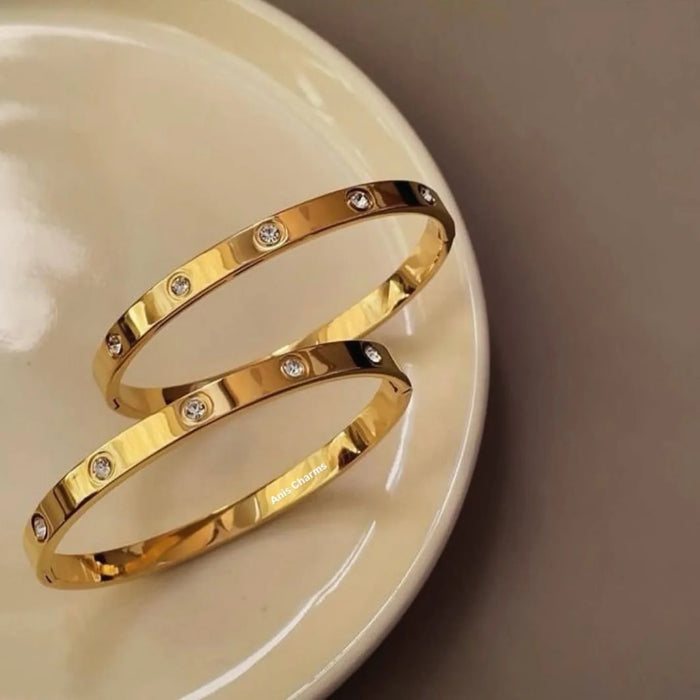 Gold Crystal Screw Motif Bangle