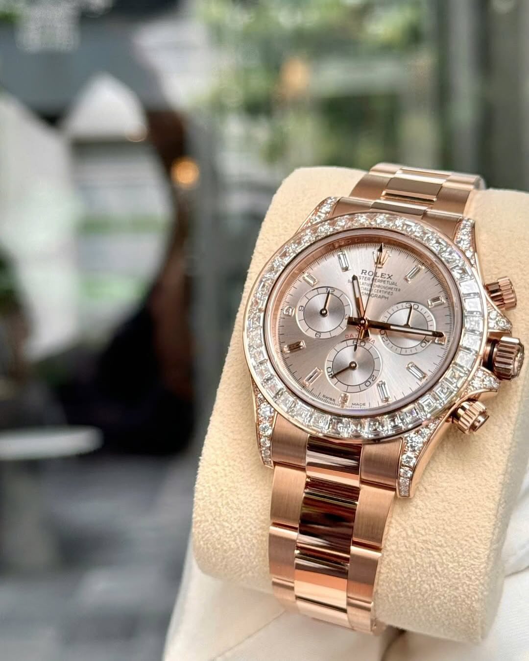 Rolex Cosmograph Daytona 18k Everose Gold